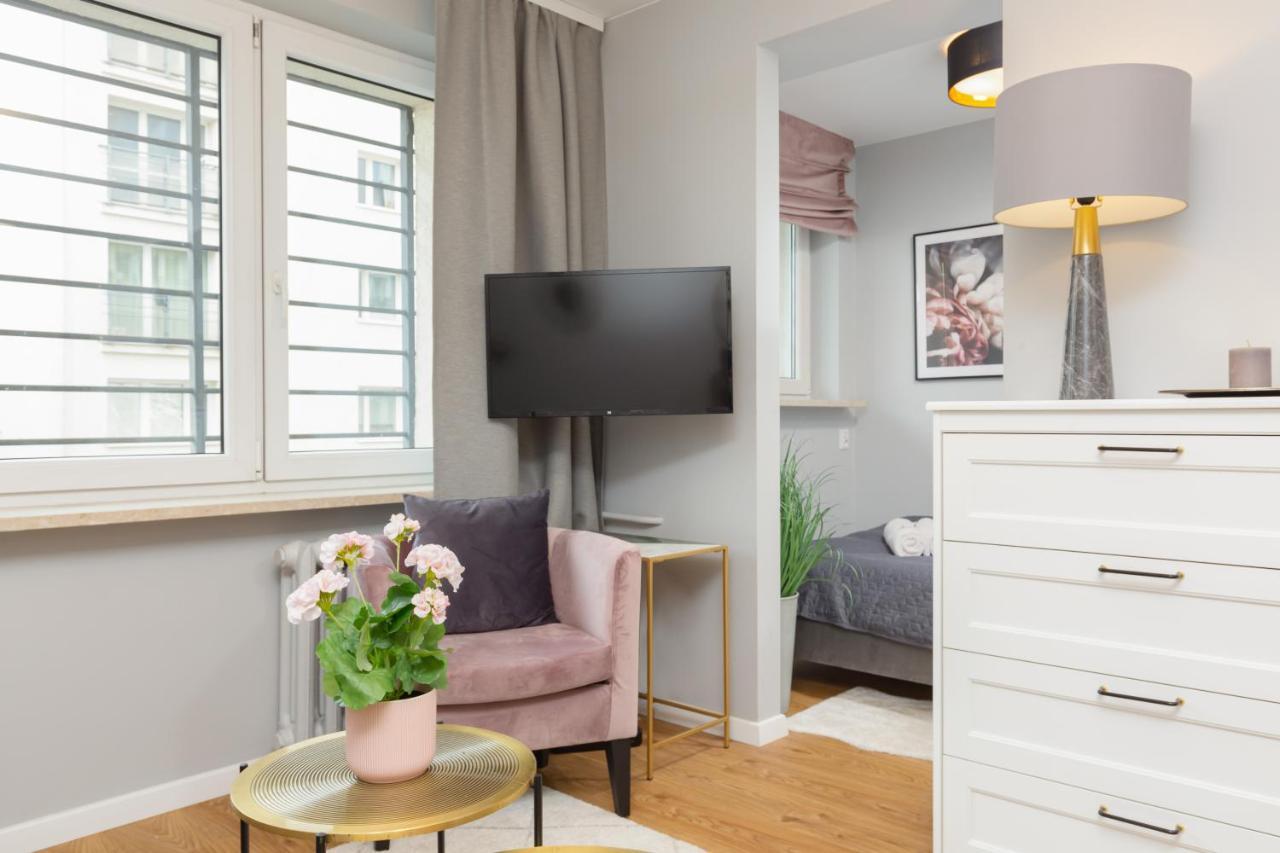 City Center Apartment Near The Vistula By Noclegi Renters Warschau Exterior foto