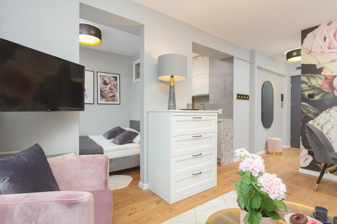 City Center Apartment Near The Vistula By Noclegi Renters Warschau Exterior foto