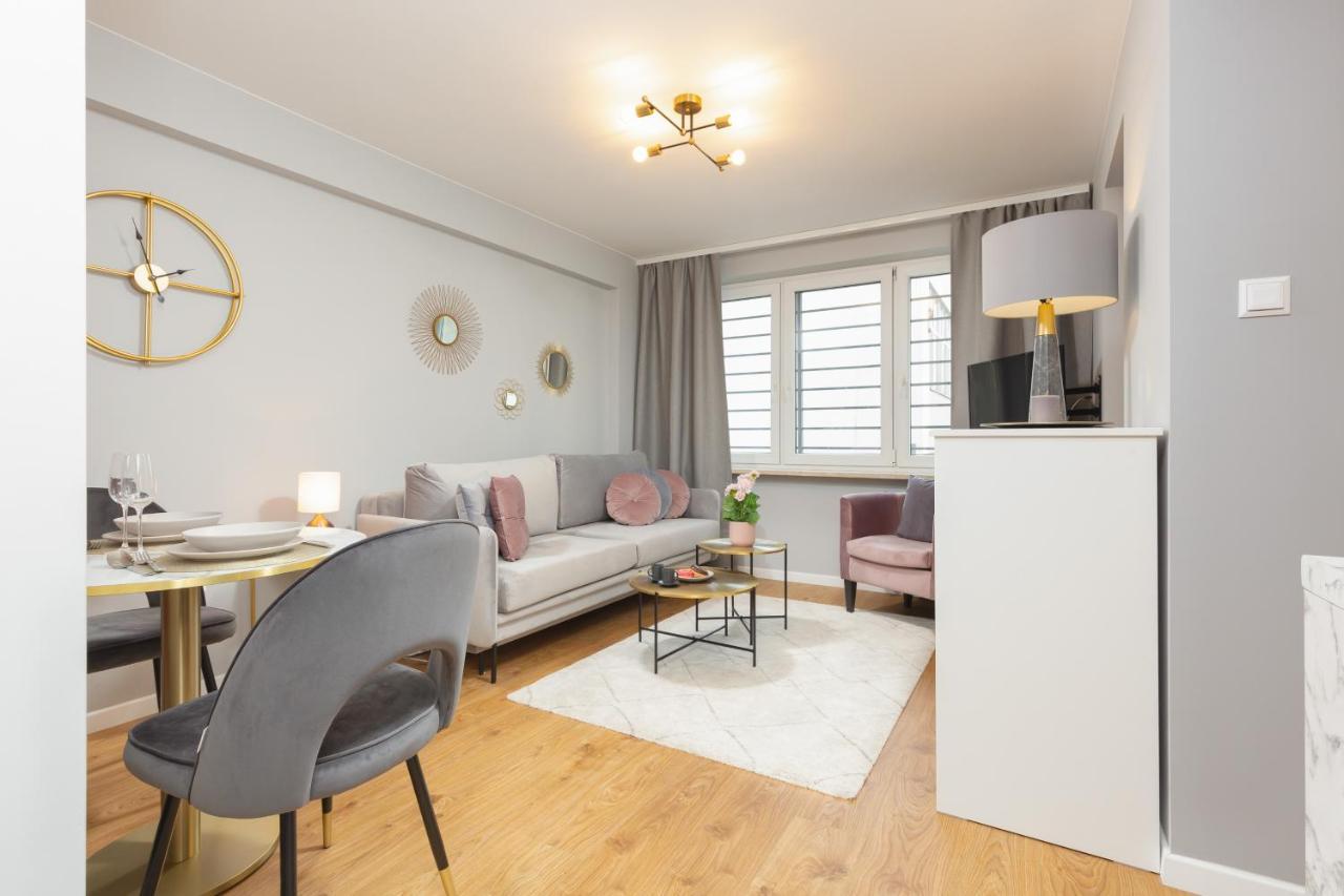 City Center Apartment Near The Vistula By Noclegi Renters Warschau Exterior foto